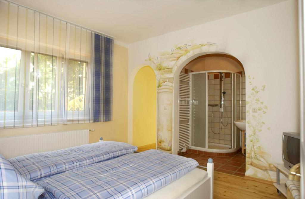Hotel Garni Huegellandhof Neuhaus am Klausenbach Camera foto