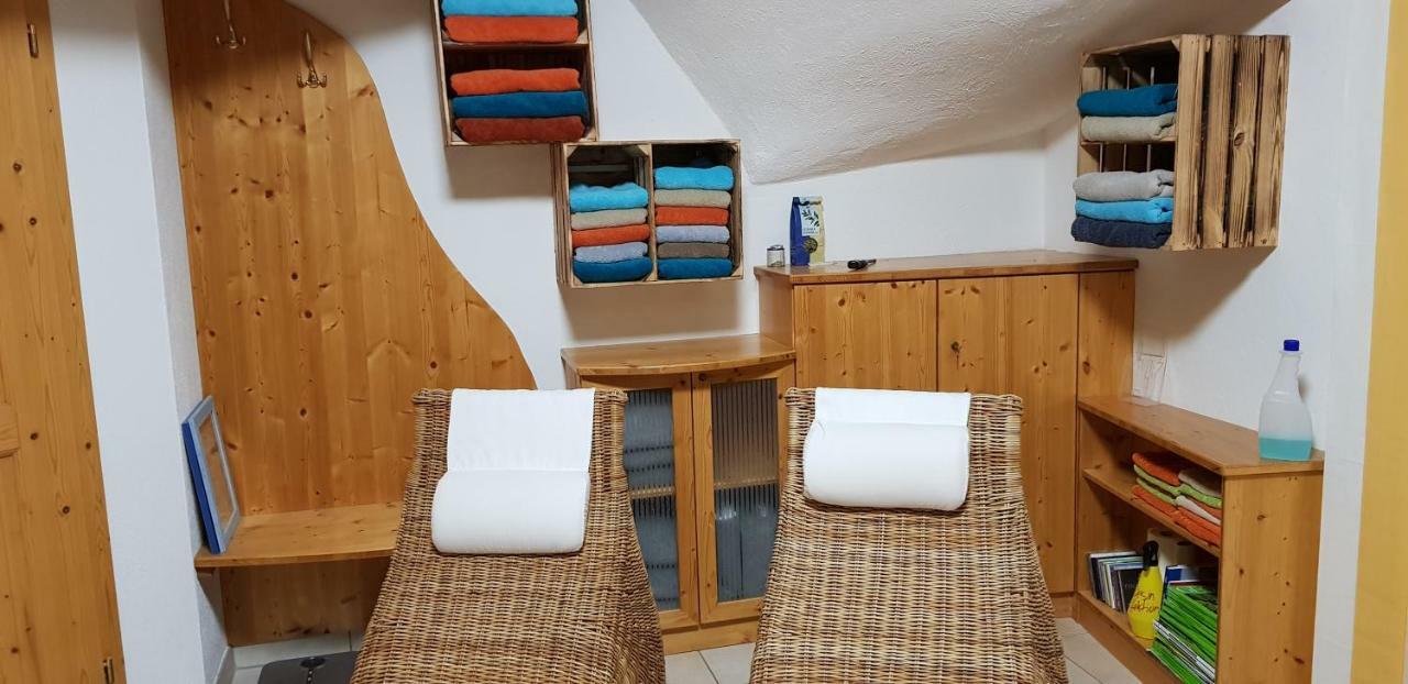 Hotel Garni Huegellandhof Neuhaus am Klausenbach Esterno foto